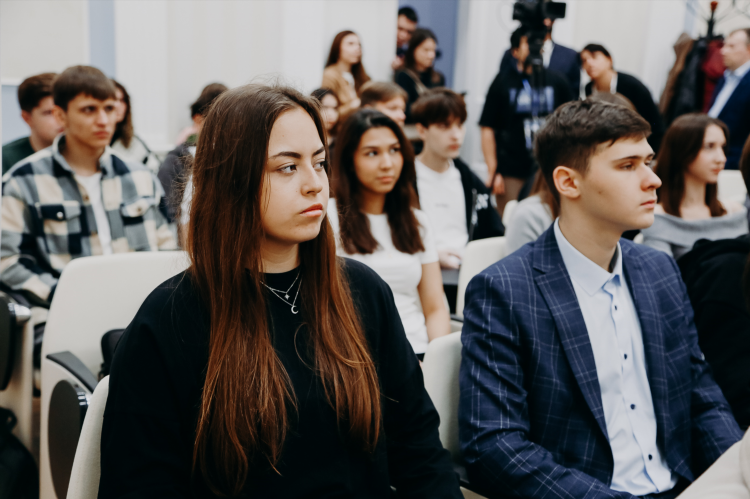 Знакомства керчь объявления женщины